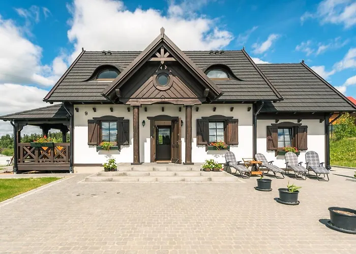 Dworek Kaszubski * غولوبي